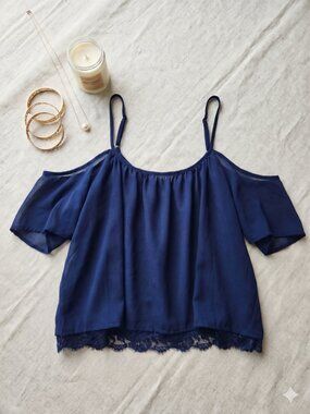 Women’s Navy Lace-Hem Cold-Shoulder Camisole